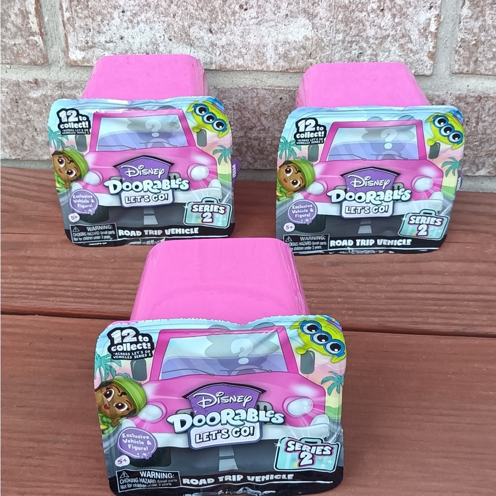 Disney Doorables Let's Go! Pink Road Trip Set